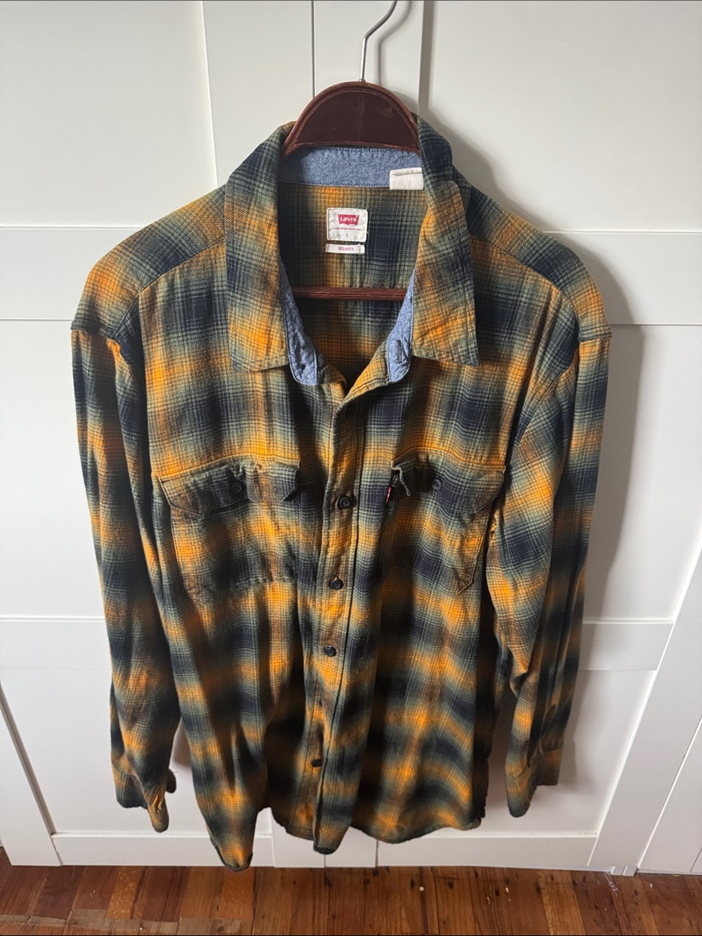 Levi's Yellow and Green Plaid Button-Up Shirt